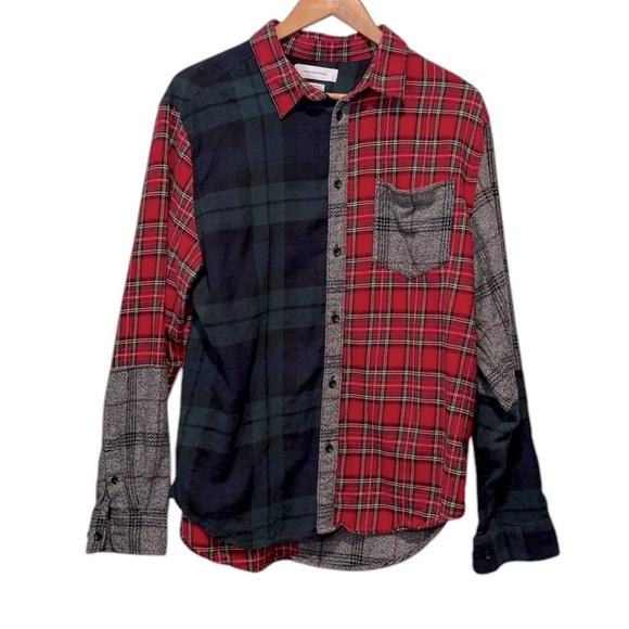 Urban Outfitters Mix & Match Plaid Button Down Flannel Blue Red Mens Large - Picture 2 of 10